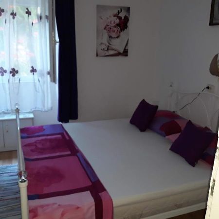 Neda Apartment Murter Eksteriør billede