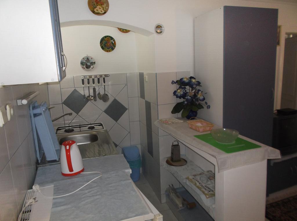 Neda Apartment Murter Eksteriør billede